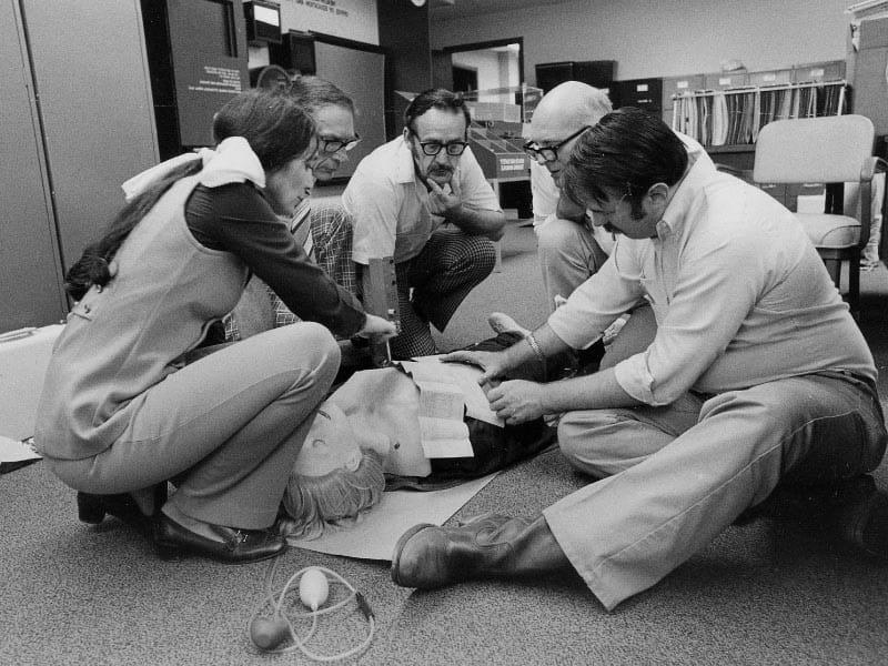 A CPR training course in 1977 (美国心脏协会 archives)
